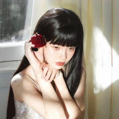 狂妃靠近王爷在颤抖